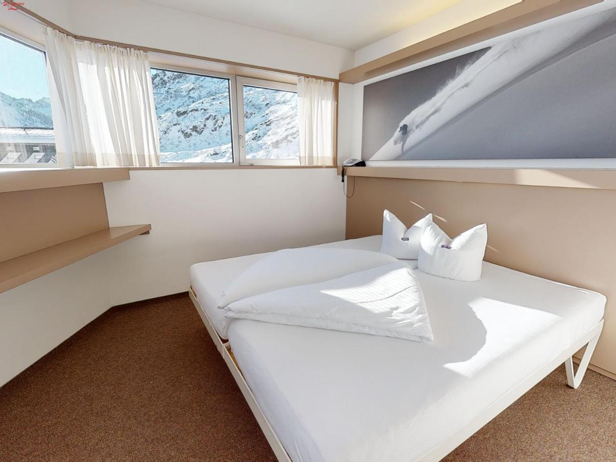 Hotel Ski Austria St.Christoph A.A. ซางค์ท คริสทอปห์ อัม อาร์ลแบร์ก ภายนอก รูปภาพ